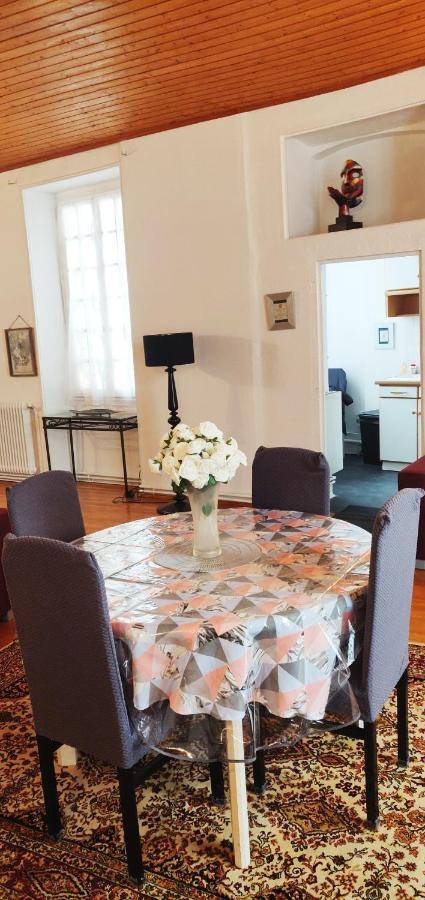 2 Chambres 88M2 Extra Centre Historique Cahors Vaste Appartement Convivial Et Cosy Екстер'єр фото